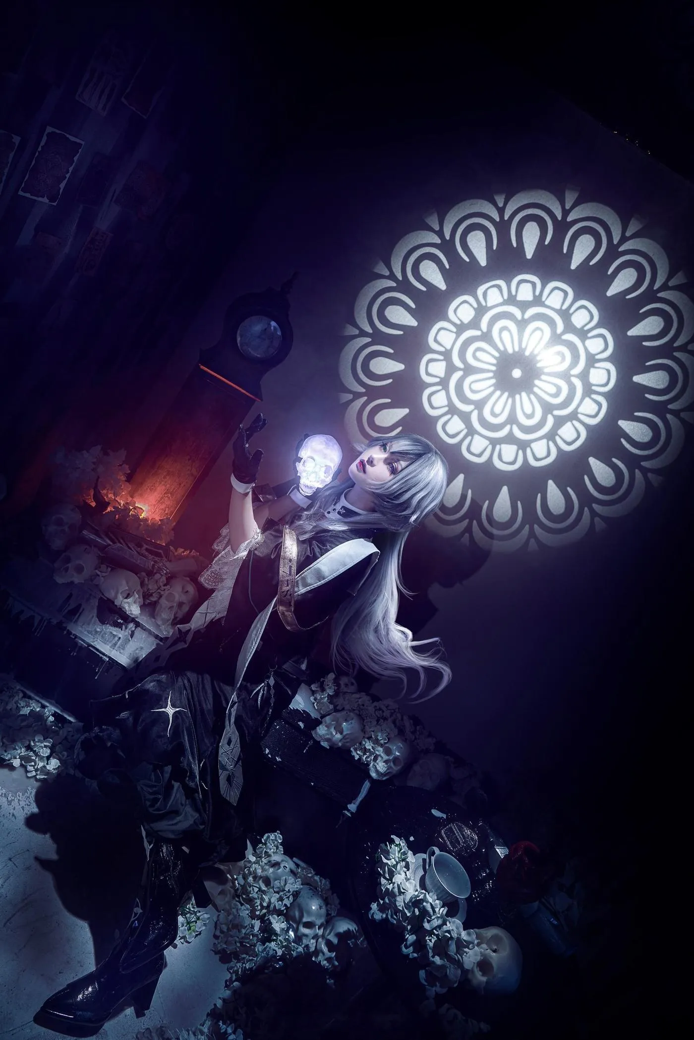 露兒大魔王 – NO.04 禁闭者MBCC-S-075 橡木匣 [18P]插图1